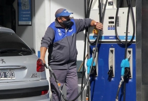 Escasez de combustibles: esperan normalizar el abastecimiento en las próximas 48 horas