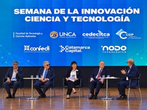 "Los yacimientos se agotan, pero los ge&oacute;logos, ingenieros y t&eacute;cnicos siguen exportando su conocimiento"