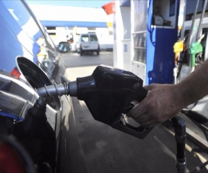 El Gobierno le dio de baja el acuerdo de precios con las petroleras y conf&iacute;a en que la competencia contenga las subas