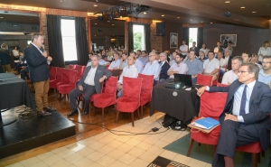 Amarillamiento, mercado y sustentabilidad en la agenda tabacalera