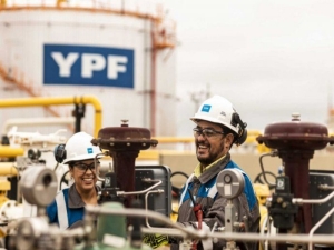 YPF, en r&eacute;cord y expansi&oacute;n