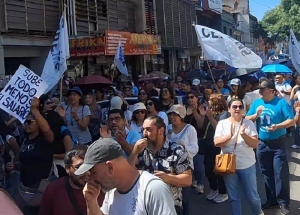 Sin atenci&oacute;n bancaria por medidas de fuerza, paro de ATE en doble jornada y paro docente