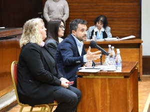 Contrataciones, recaudaciones y declaraciones que van a Fiscal&iacute;a: legisladores interpelaron al ministro Posadas