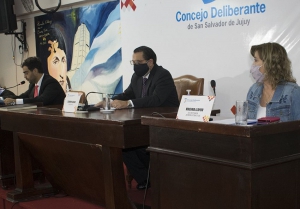 Concejales eximieron del canon a los canillitas