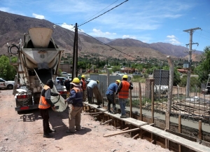 Con 700 millones de pesos invertidos, avanzan obras h&iacute;dricas en la Quebrada
