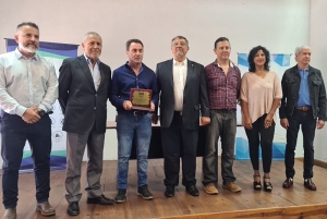 Distinci&oacute;n a la Cooperativa de Tabacaleros de Jujuy por su aporte a la actividad exportadora