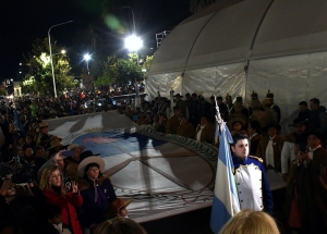 Con un imponente marco se realizó la Marcha Histórica Belgraniana