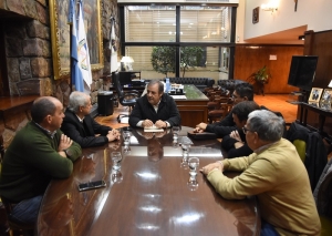 El vicegobernador Alberto Bernis recibi&oacute; a dirigentes de la C&aacute;mara del Tabaco