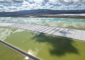 El litio gana terreno en el mapa exportador minero y el cobre espera su turno