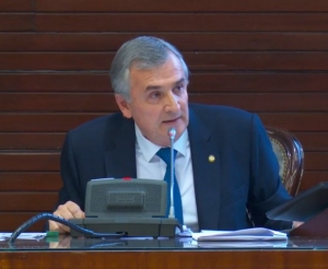 Tabaco, vid, miner&iacute;a y Cauchari en el discurso de Morales