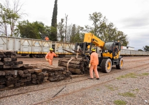 Tren: Avanza la construcción de las duplas a batería del tren turístico de la Quebrada