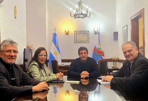 Adhesi&oacute;n al proyecto de Gobernadores para garantizar recursos provinciales
