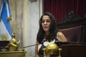 Mois&eacute;s vot&oacute; en contra de la baja de imputabilidad y ratific&oacute; su rechazo a la reforma laboral