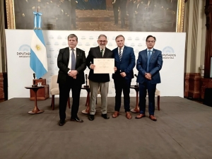 El intendente Ra&uacute;l &ldquo;Chuli&rdquo; Jorge recibi&oacute; la distinci&oacute;n &ldquo;Liderazgos Transformadores en Am&eacute;rica Latina&rdquo;