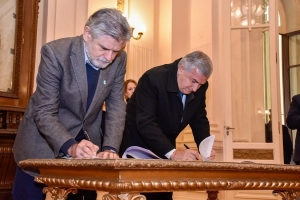 Matriz energ&eacute;tica: el Gobernador convoc&oacute; a dar un paso hacia pol&iacute;ticas de largo plazo