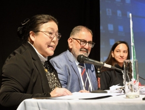 Reconocimiento municipal a la labor de Tomoko Aikawa en favor de la paz mundial