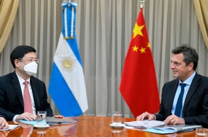Argentina pagar&aacute; las importaciones de China en yuanes