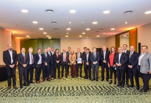 Industriales presentaron a los gobernadores una ley de pol&iacute;ticas fiscales diferenciales para el NOA y NEA