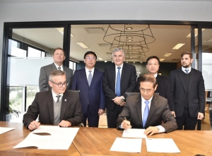 Morales y la china Gotion firmaron un segundo acuerdo para fabricar en Jujuy celdas para bater&iacute;as de litio