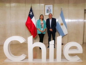 Jujuy y Chile trabajan en la integraci&oacute;n tur&iacute;stica y operaciones de comercio exterior