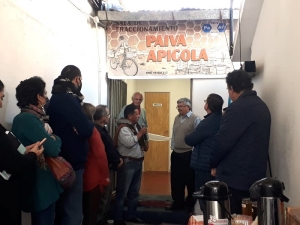 Primer sala de fraccionamiento de miel en Perico