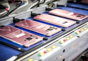 Comenz&oacute; venta de celulares y televisores por correo desde Tierra del Fuego. &iquest;Conviene?