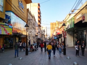 Comercios preocupados por el paro de transporte
