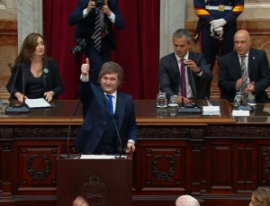 &ldquo;La justicia social es un robo&rdquo;: Con ataques e insultos, Milei anunci&oacute; reformas y anticip&oacute; un &ldquo;a&ntilde;o de la grandeza&rdquo;