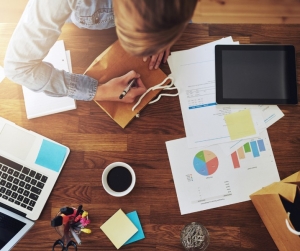 El Gobierno impulsa medidas para generar ahorro e inversi&oacute;n