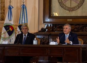 La millonaria ca&iacute;da de la recaudaci&oacute;n provincial y la asistencia a privados, en el discurso oficial