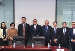 Se formalizó en China el pedido de ampliación de Cauchari