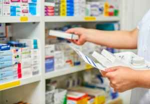 El Gobierno acord&oacute; con los laboratorios congelar el precio de los medicamentos por 60 d&iacute;as