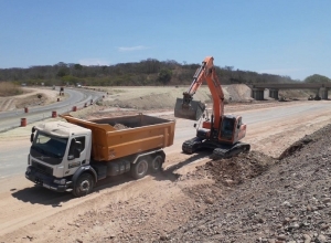 La "par&aacute;lisis de la obra p&uacute;blica" afecta a 3.500 proyectos