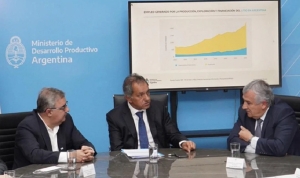 Scioli se reuni&oacute; con los gobernadores Morales y Jalil para impulsar el potencial minero sustentable del norte argentino