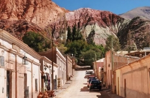 Brill&oacute; la Quebrada y casi 715 mil turistas se movilizaron el fin de semana largo en el pa&iacute;s