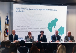 Los 3 ejes del programa de Infraestructura Resiliente que promete impulsar la producci&oacute;n y el empleo