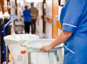 Deudas, salarios atrasados y en cuotas: &iquest;com&uacute;n denominador en los trabajadores de la salud privada?