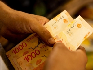 Inflación ascendente: en julio trepó al 2,1% y un leve rebote estacional frenó la tendencia a la baja