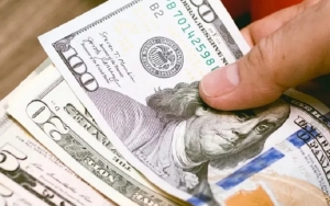 El salto del d&oacute;lar y la suba de la tasa del BCRA, primeros coletazos de las PASO