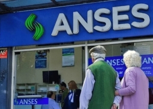 El Gobierno nacional suspendió los créditos Anses para trabajadores formales