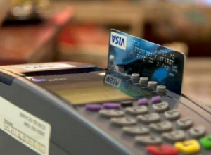 Acreditaci&oacute;n inmediata a comercios de las compras con tarjetas de d&eacute;bito, en debate