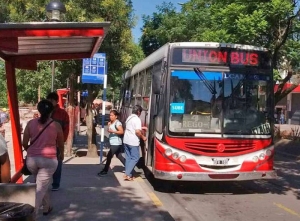 Negociaci&oacute;n trunca y confusi&oacute;n en el transporte p&uacute;blico juje&ntilde;o