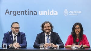 El Gobierno relanz&oacute; el programa "Precios Cuidados" con 310 productos y una baja promedio del 8%