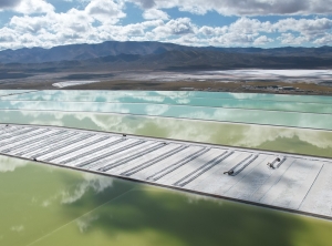 Cae la producci&oacute;n de oro y plata; sube el litio y el fracking